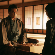 ABEMAオリジナルドラマ「MISS KING / ミス・キング」（C）AbemaTV, Inc.