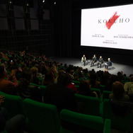 11/18アカデミー美術館内Ted Mann Theater　『国宝』©吉田修一／朝日新聞出版　©2025映画「国宝」製作委員会