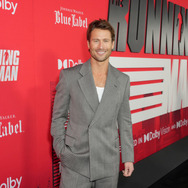 グレン・パウエル　Photo by John Nacion/Getty Images for Paramount Pictures