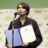 「第26回東京フィルメックス」授賞式　内山拓也監督
