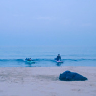 『12月の君へ』©2025 Elles Films Co., Ltd.