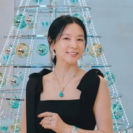女優イ・ヨンエ、高級ジュエリーに負けない美貌…奥行きのある美しさに大反響【PHOTO】