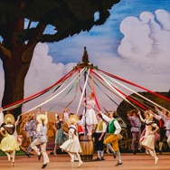 英国ロイヤル・バレエ＆オペラ in シネマ 2025/26 ロイヤル・バレエ「リーズの結婚」 3枚目の写真・画像