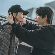 「アイドルアイ」© 2025 Astory Co., Ltd. & KT Studiogenie Co., Ltd. All Rights reserved.