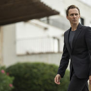 「ナイト・マネジャー」シーズン2　© Amazon MGM Studios