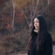 『白の花実』©2025 BITTERS END/CHIAROSCURO