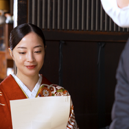 TVCM「お正月を写そう♪2026 “チェキTM′′運命のもちつき」篇　メイキングカット