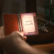 サマンサとの出会いのシーンを再現『her／世界でひとつの彼女』(C)2013 Untitled Rick Howard Company LLC. All Rights Reserved.