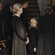 『落下音』　(C) Fabian Gamper - Studio Zentral