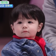 俳優シム・ヒョンタク、愛息ハルちゃんに“乗り換えた”10年来のファンに感慨