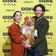 カリ・フィッシャー、インディ、ベン・レオンバーグ監督 Photo by Diego Donamaria/SXSW Conference & Festivals via Getty Images