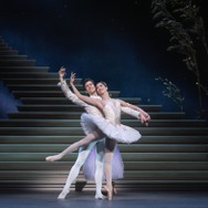 英国ロイヤル・バレエ＆オペラ in シネマ 2025/26 ロイヤル・バレエ「シンデレラ」 4枚目の写真・画像