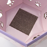 「ティーカップ型の猫の爪とぎ」5,990円（税込）