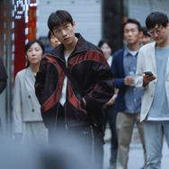 キム・ソンチョル「ゴールドランド」(c) 2026 Disney and its related entities