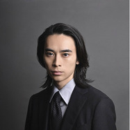 寄居 俊／藤田ハル 「リブート」(C)TBS