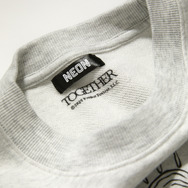 『トゥギャザー』公式グッズTOGETHER SWEAT© 2025 Project Foxtrot, LLC 　