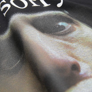 『トゥギャザー』公式グッズTOGETHER PHOTO TシャツA© 2025 Project Foxtrot, LLC