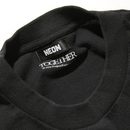 『トゥギャザー』公式グッズTOGETHER PHOTO TシャツA© 2025 Project Foxtrot, LLC