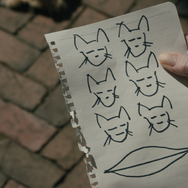 『カミング・ホーム』© 2022 Apple Slice Productions LLC All Rights Reserved.