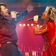 『ソング・サング・ブルー』© 2025 Focus Features LLC. All rights reserved.