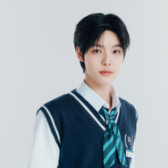 タタ (TATA): 17歳（2008.04.01生）、タイ出身、AB型、ESFP (C) 2026 SM ENTERTAINMENT & eggiscoming CO., Ltd. ALL RIGHTS RESERVED.