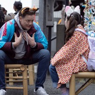 『レンタル・ファミリー』©2026 Searchlight Pictures. All Rights Reserved.