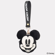 ミッキーマウス／フェイスポーチチャーム　￥2,990（税込）