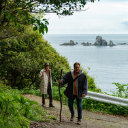 『レンタル・ファミリー』©2026 Searchlight Pictures. All Rights Reserved.　