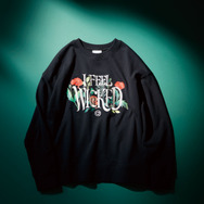 THREE FIFTY STANDARD　【WICKED】刺しゅうロゴとプリントの裏毛スウェット〈ブラック〉