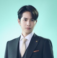 「10回切って倒れない木はない」