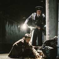 『名無し』(C)佐藤二朗 永田諒 ／ ヒーローズ　(C)2026 映画「名無し」製作委員会