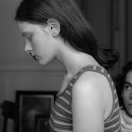 『愛の世紀』 ©️ 2001 Avventura Films/Peripheria/Canal+/Arte France Cinéma/Vega Film/RTS