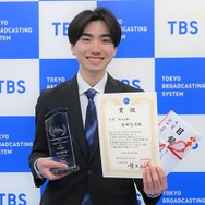 「転生活動」前田悠冴（まえだゆうご）