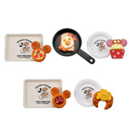 シークレットフィギュア 各1,100円 © Disney