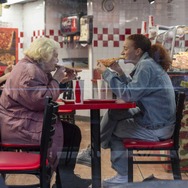 『エレノアってグレイト。』© 2025 ELEANOR INVISIBLE FILM, LLC AND TRISTAR PRODUCTIONS, INC. ALL RIGHTS RESERVED.