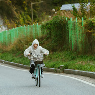 「ロマンスの絶対値」© Amazon MGM Studios