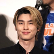 本田響矢「ＧＩＦＴ」の第1話プレミア試写＆スペシャル舞台挨拶