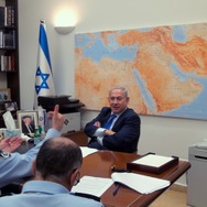 『ネタニヤフ調書 汚職と戦争』©2024 BNU PRODUCTIONS LLC ALL RIGHTS RESERVED.