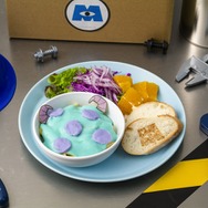 ＜サリー＞RRR!グラタンプレート　　税込1,990円「モンスターズ・インク」OH MY CAFE(C)Disney/Pixar