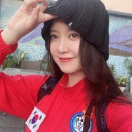 『花より男子』女優ク・ヘソンの驚くべき挑戦。サッカーW杯の躍進を祈りヒマラヤへ【PHOTO】