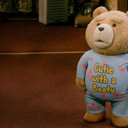 「テッド ザ・シリーズ２」© 2026 Universal Content Productions LLC and MRC II Distribution Company LP. All Rights Reserved.