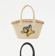 WINNIE THE POOH COLLECTION©︎DISNEY  Based on the “Winnie the Pooh” works by A.A.Milne and E.H. Shepard.