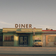 『ユマカウンティの行き止まり』© 2024 The Last Stop in Yuma County LLC.