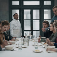 『ヒトラーの毒見役』©2025 Lumière & Co. / Tarantula / Tellfilm / Vision