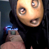 『ストレンジ・ハーベスト インランド・エンパイアの怪事件』© 2024 STRANGE HARVEST LLC