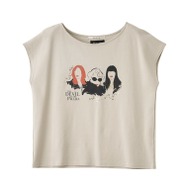 『プラダを着た悪魔』Stola.別注Tシャツ© 2025 20th Century Studios.