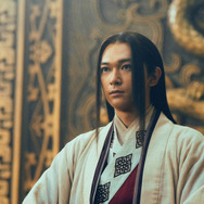 『キングダム 魂の決戦』ⓒ原泰久／集英社 ⓒ2026映画「キングダム」製作委員会