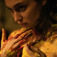 『OXANA 裸の革命家・オクサナ』