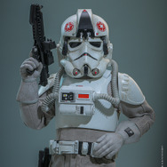 インペリアル・レムナント AT-ATドライバーフィギュア© & ™ Lucasfilm Ltd.