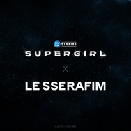 LE SSERAFIM×『スーパーガール』コラボティザー　© & TM DC © 2026 WBEI　